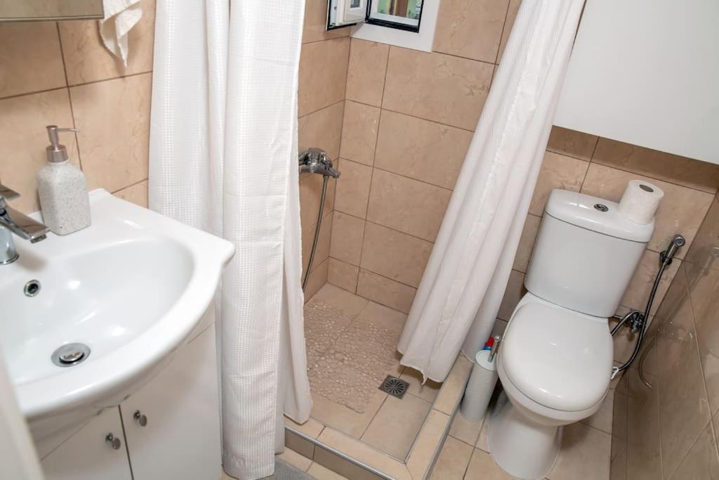 Apartmán Seafront Central Apt In Lavrio Exteriér fotografie