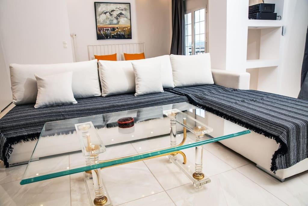 Apartmán Seafront Central Apt In Lavrio Exteriér fotografie