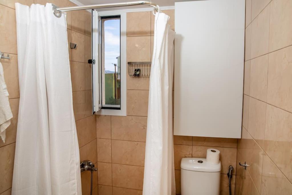 Apartmán Seafront Central Apt In Lavrio Exteriér fotografie