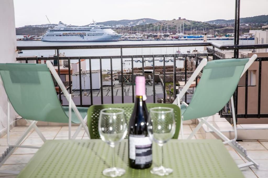Apartmán Seafront Central Apt In Lavrio Exteriér fotografie